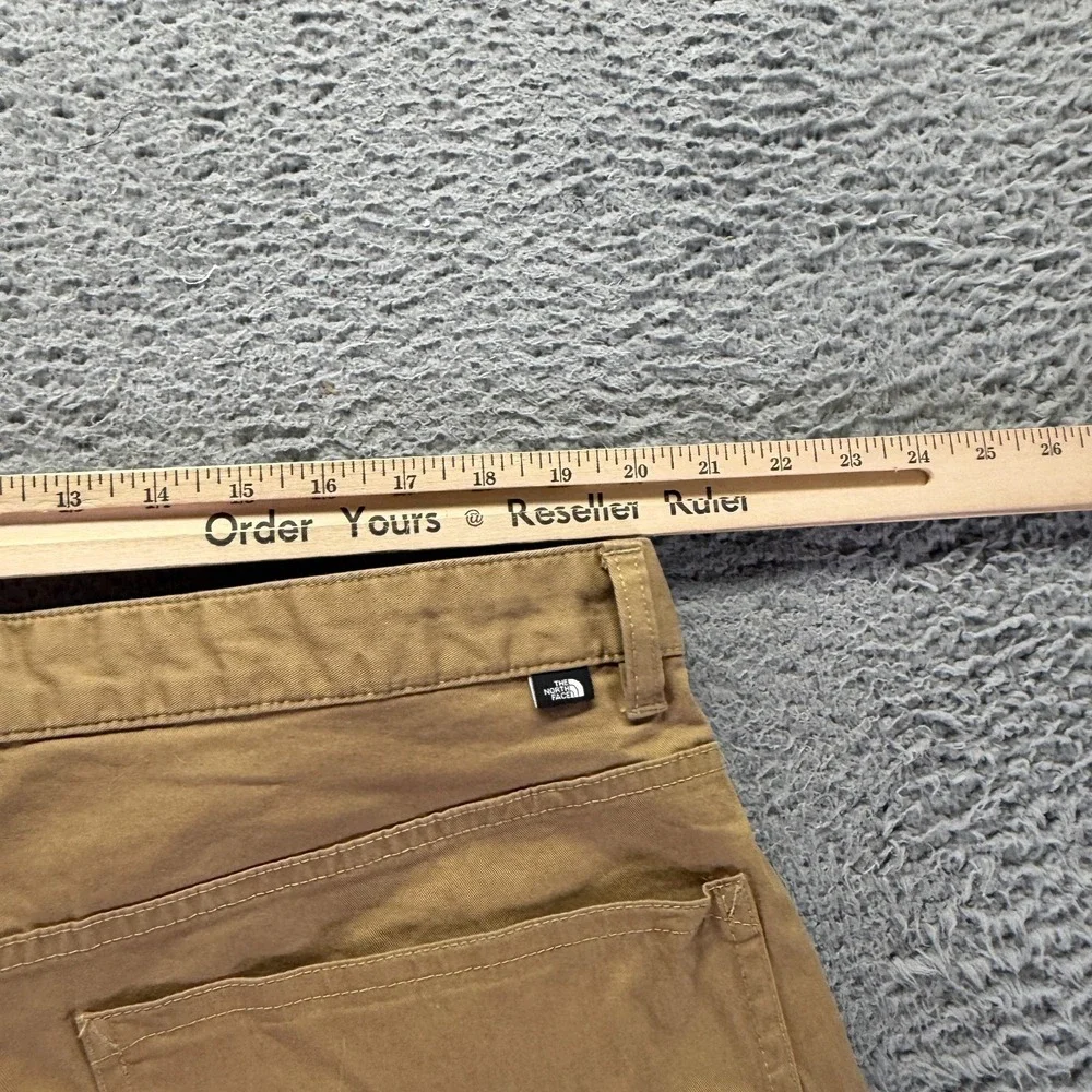 The North Face Pant Men 40x32 Brown Cotton Khakis Straight Travel Hiking Stretch